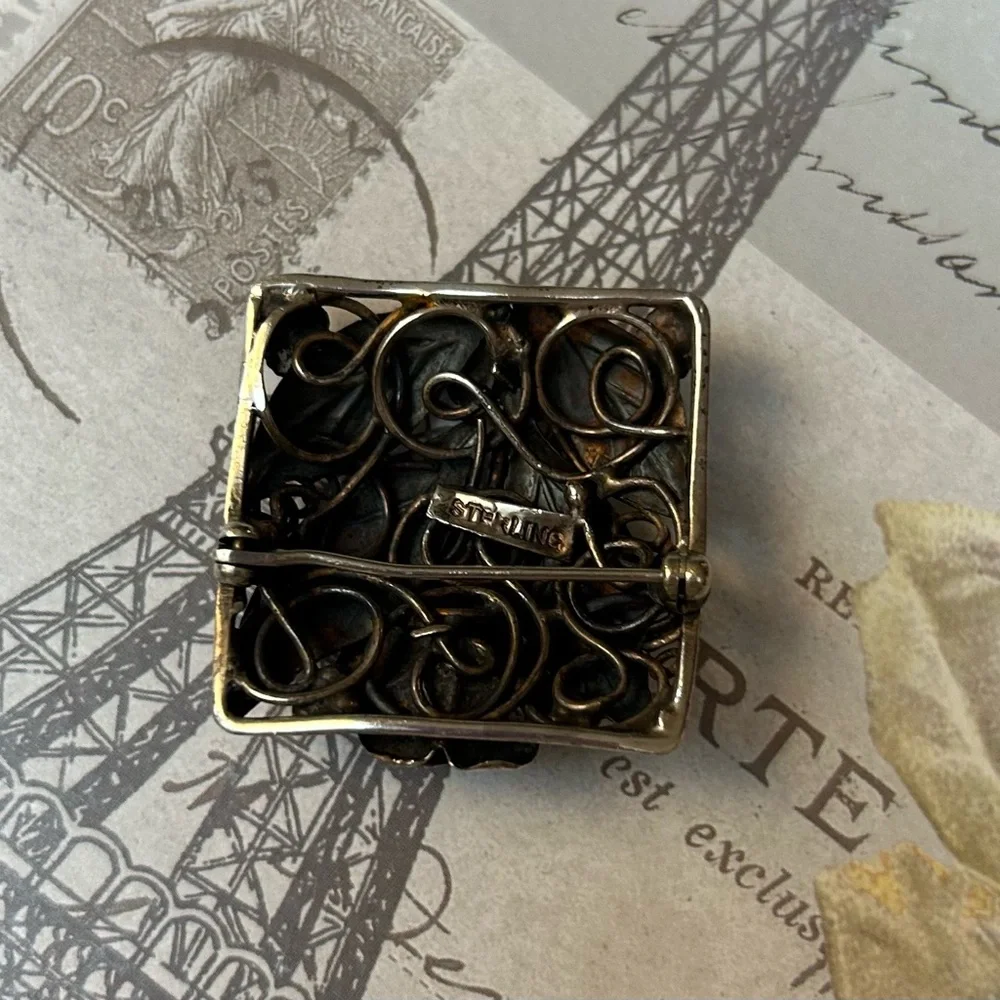 Vintage Sterling Silver wire-work Floral Brooch